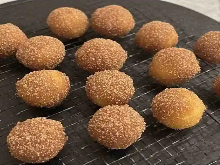 Cinnamon Sugar Baked Churro Bites Recipe