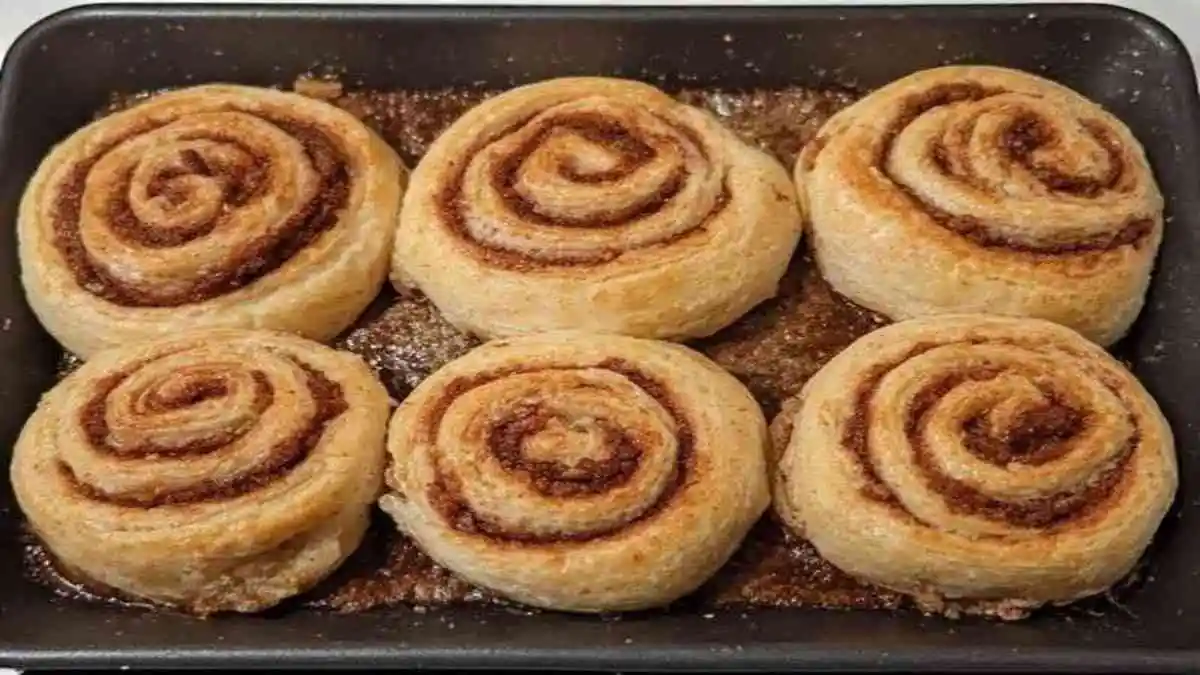 Baked Cinnamon Twists with Crescent Rolls
