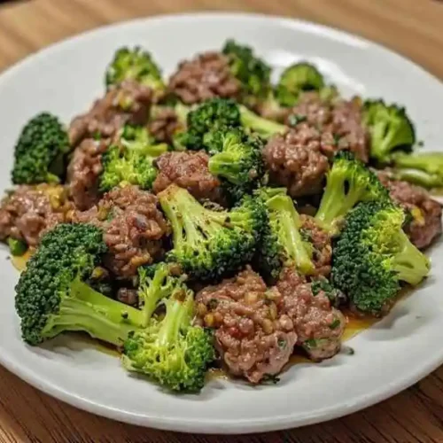 Keto Hamburger Broccoli Skillet