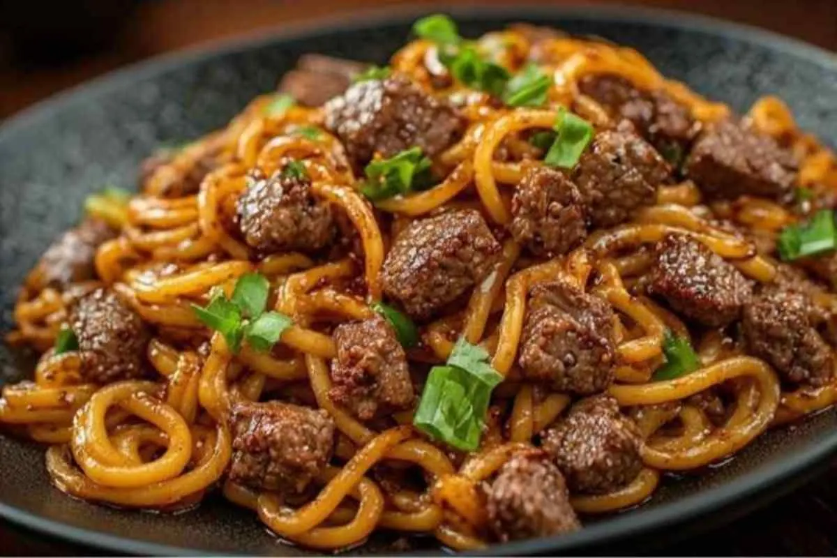 Black Pepper Beef Udon Stir Fry