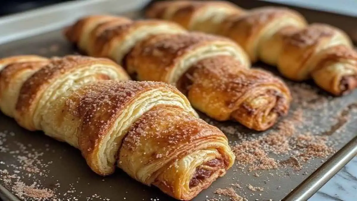 crescent roll cinnamon sugar twists