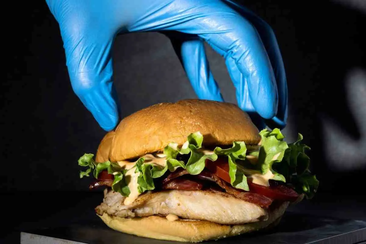 Preparing juicy chicken for burger bowl recipe