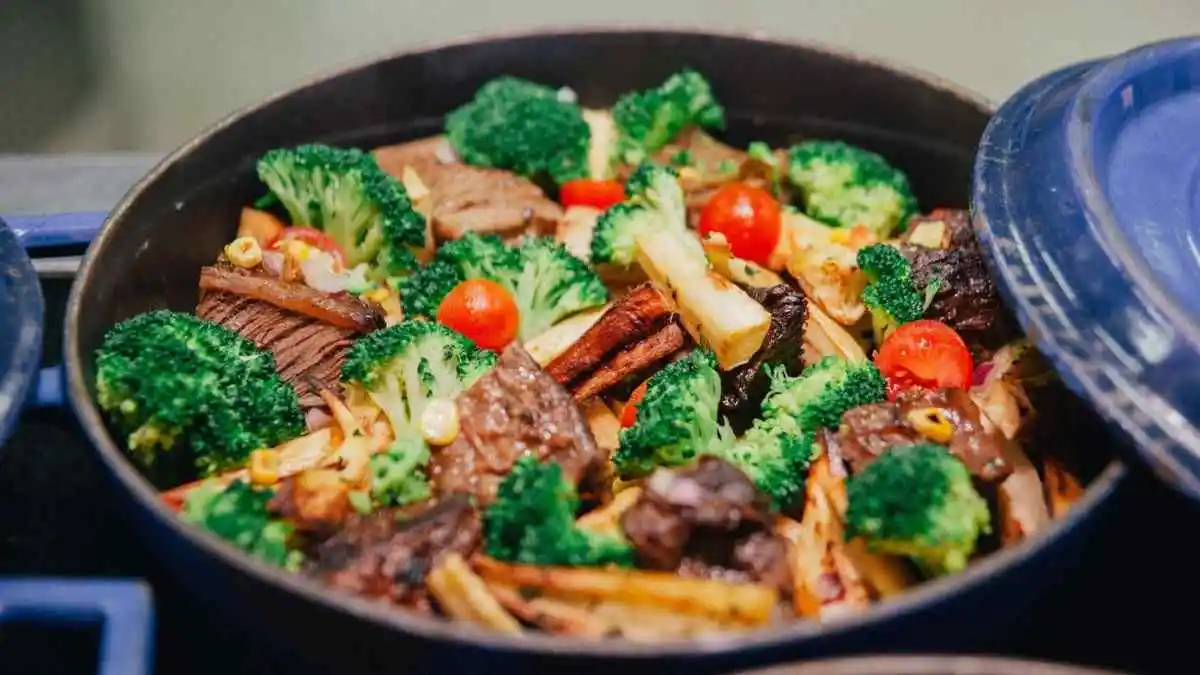 Freshly cooked healthy ground beef and broccoli skillet with tender vegetables and savory sauce